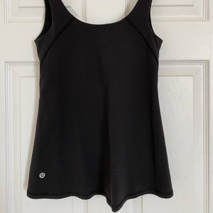 Lululemon tank with built-in bra